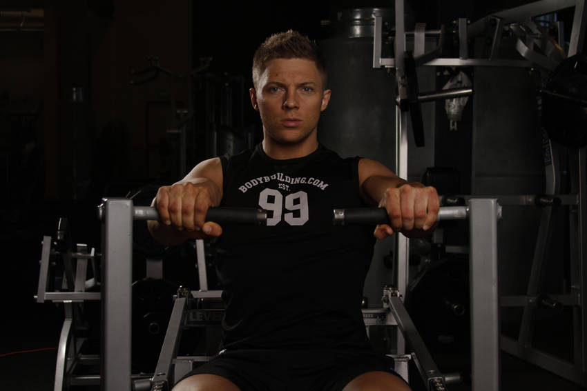 Chest Press Machine end ki position
