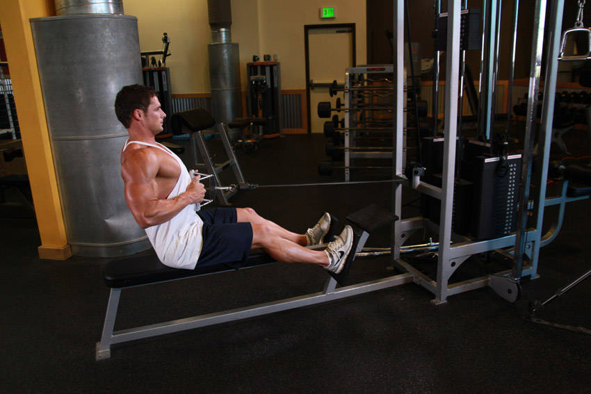 Seated Cable Row end ki position
