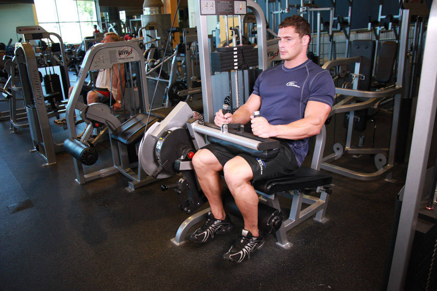 Seated Leg Curl end ki position