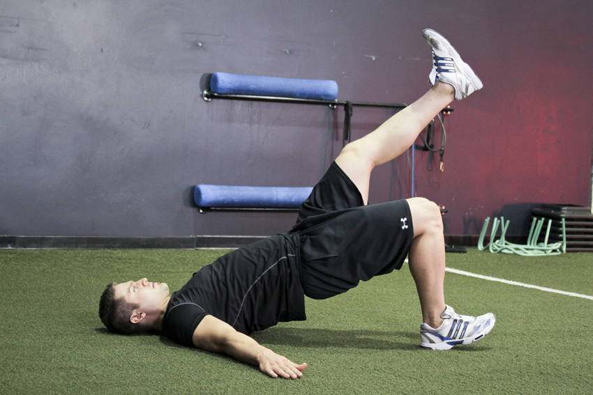 Single-Leg Glute Bridge end ki position